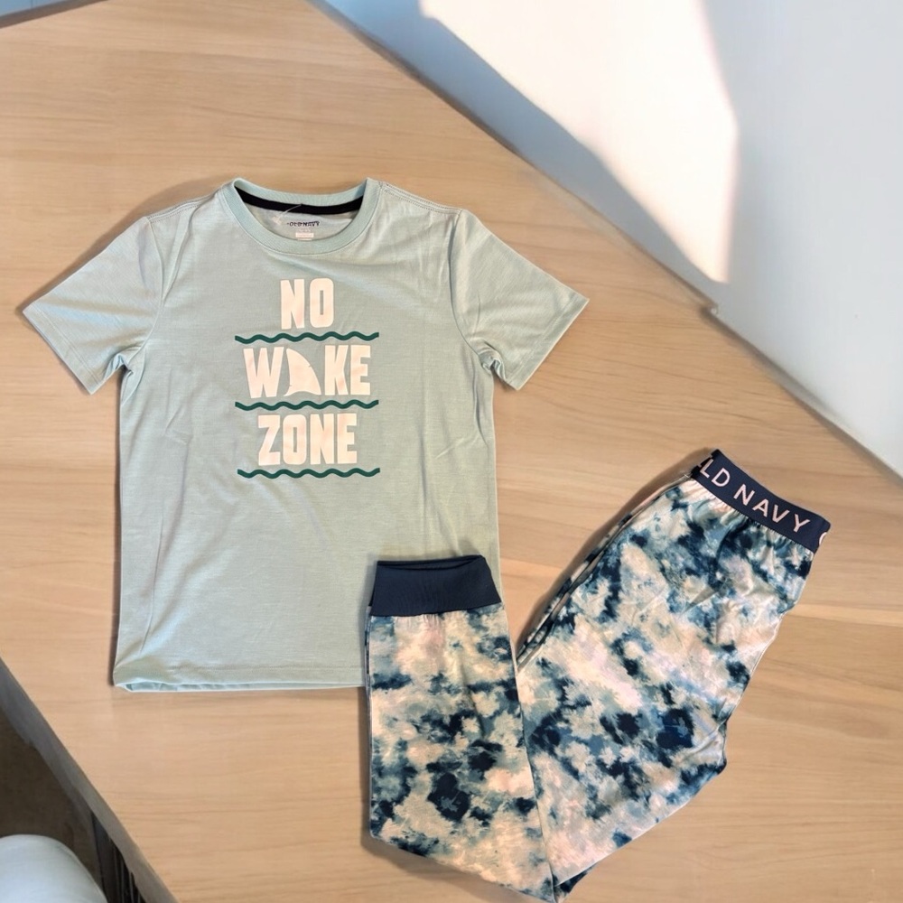 🆕 Old Navy Boys Graphic Pajama T-Shirt & Jogger Sleep Pant Size L 10/12
